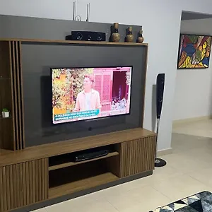 Linda Casa Em Fechado Apartamento Brasília